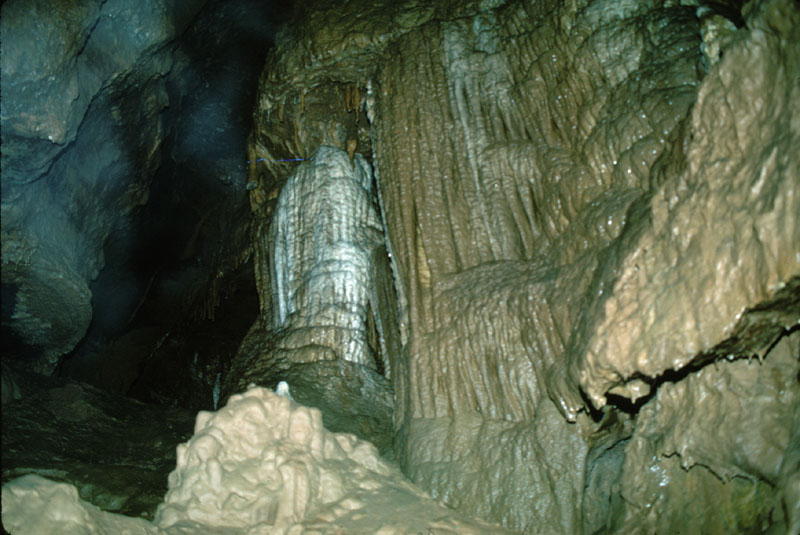 EC-DS-ECH-Flowstone2