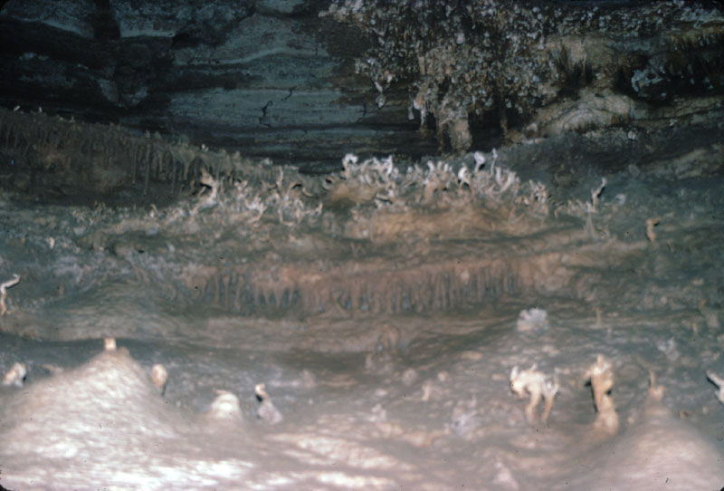 EC-EM-CR-Helectites16